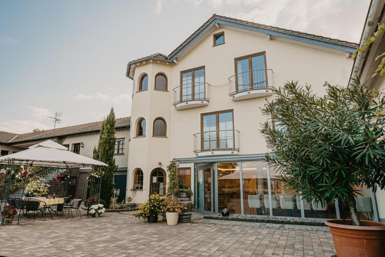 Weingut U. Gaestehaus Vogt-Fehlinger Biebelsheim Exterior photo